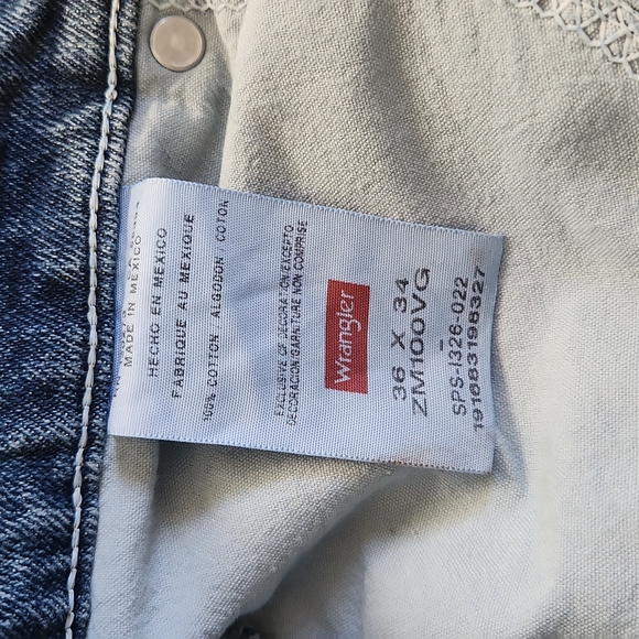 WRANGLER MENS JEANS SIZE 36×34 NEW WITH TAGS - Picture 7 of 7